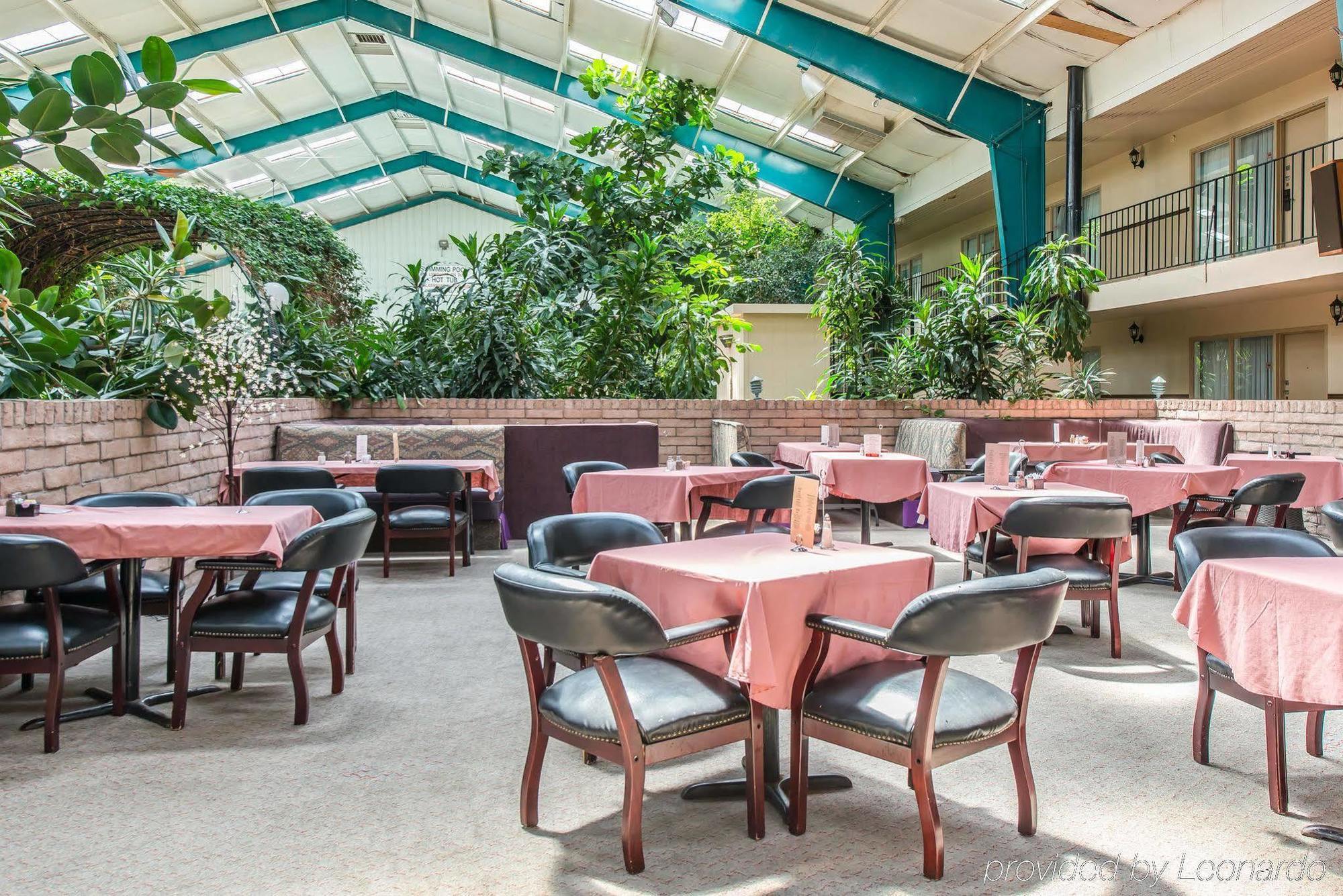 Rodeway Inn Cow Palace Lamar Екстер'єр фото