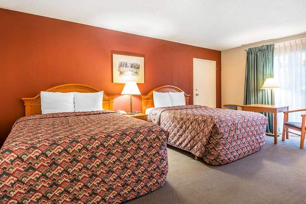 Rodeway Inn Cow Palace Lamar Екстер'єр фото